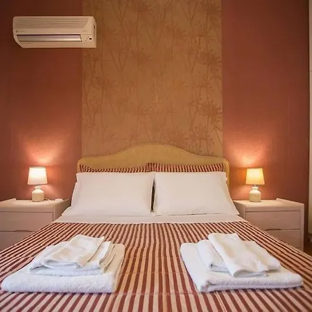 Koryfo Penthouse, 3km From Corfu Old Town Apartment Kanoni (Corfu)
