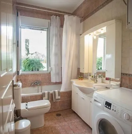 Koryfo Penthouse, 3km From Corfu Old Town *