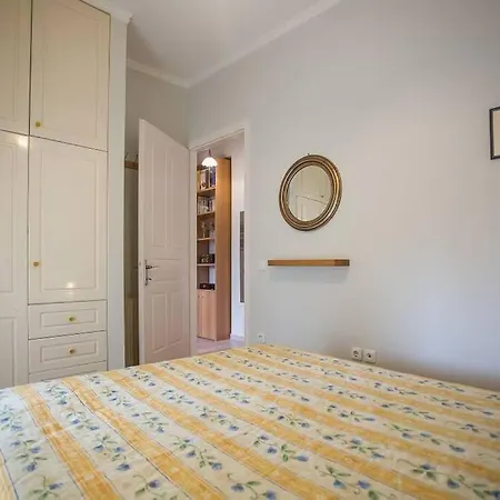 Koryfo Penthouse, 3km From Corfu Old Town Apartment Kanoni (Corfu)