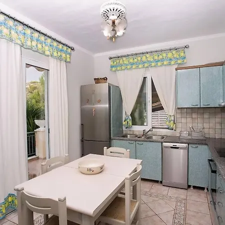Koryfo Penthouse, 3km From Corfu Old Town * Κανόνι